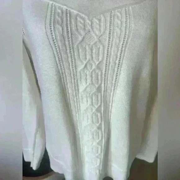 Talbots ladies crew neck sweater large NWOT. Long sleeve cream color. Super soft - Picture 6 of 11